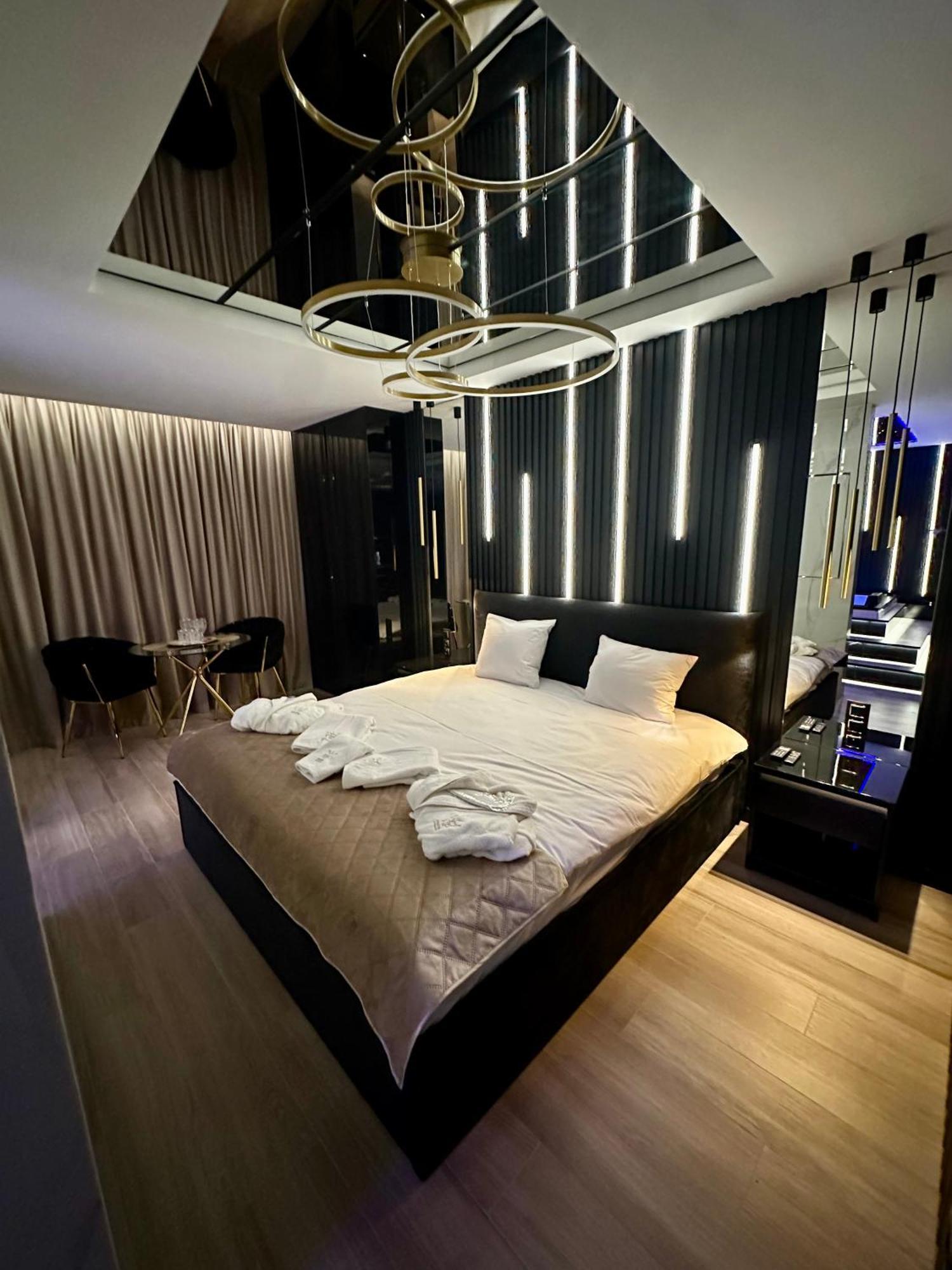 Masarska 6 Vip Apartamenty Jacuzzi Cracovia Esterno foto