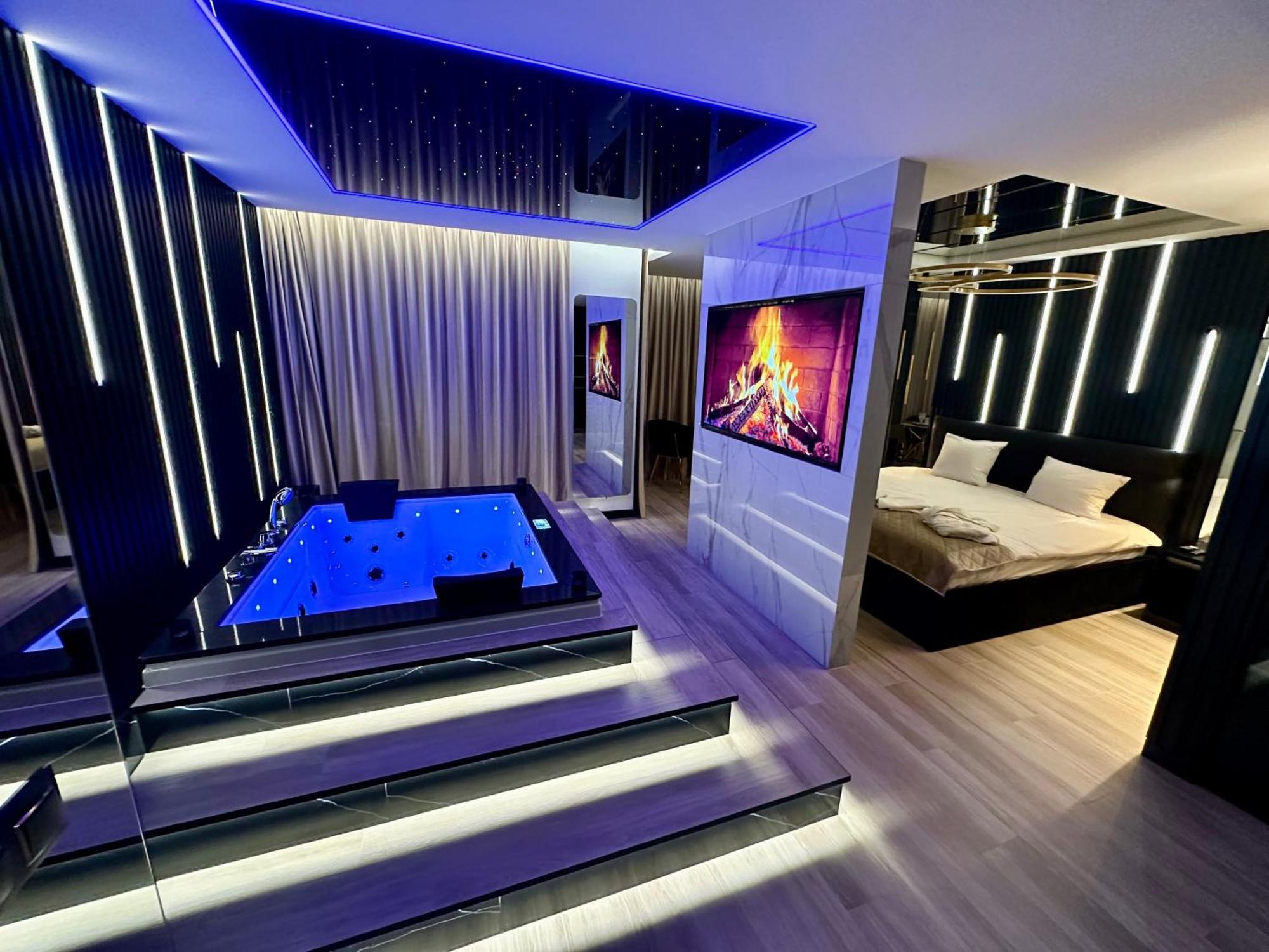 Masarska 6 Vip Apartamenty Jacuzzi Cracovia Esterno foto